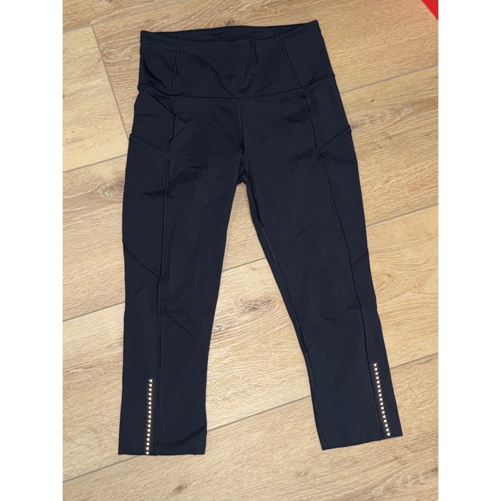 Lululemon Crop Leggings Black High Rise Running Yoga Pants‎ Size 6